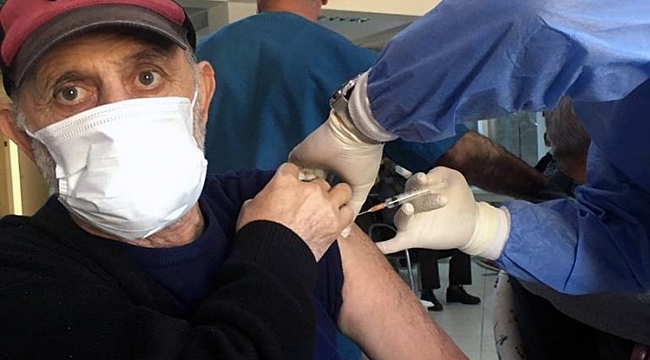 Yaşlı ve engelli bireyler ile personelin 2'nci doz aşısı tamamlandı