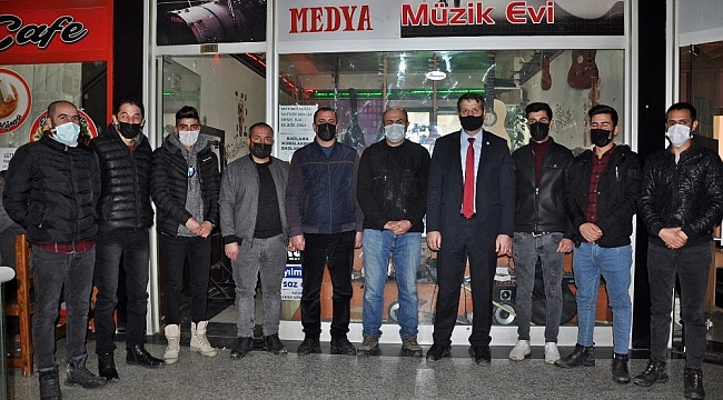 Yüksekova'da düğün sektöründe çalışanlar zor günler geçiriyor