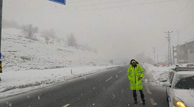 Zonguldak-İstanbul yolu tırlara kapatıldı