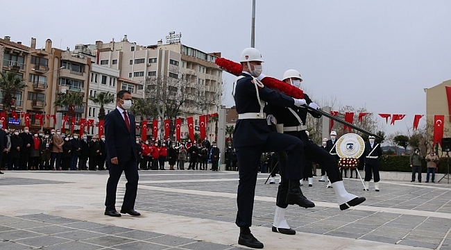 18 Mart Deniz Zaferi'nin 106 yılı törenleri çelenk sunumu ile başladı