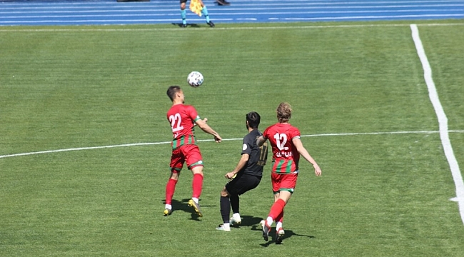 3. Lig: Osmaniyespor FK: 0 - Cizrespor: 0