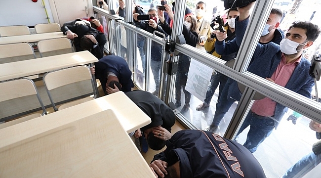 6,7 şiddetindeki Van depremi İnegöl'de canlandı