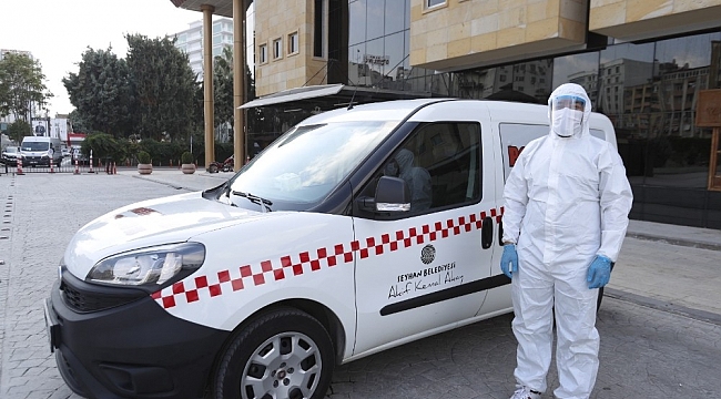 Adana'da 65 yaş üstü için "aşı taksi"