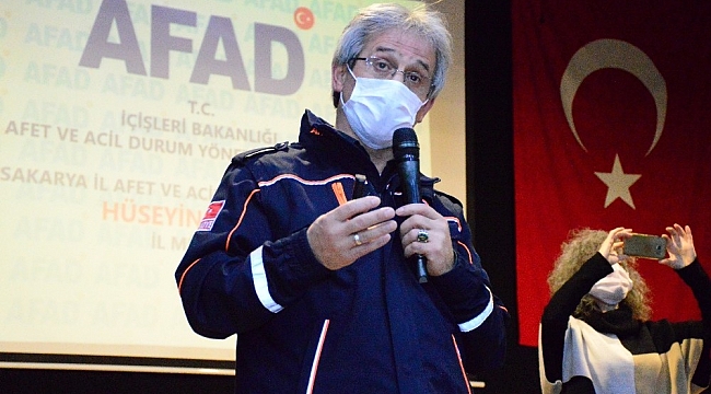 Afet farkındalık eğitimi bu kez de muhtarlara ve azalarına verildi