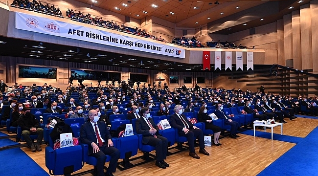 Afet risk yönetimi için yeni yol haritası belirleniyor