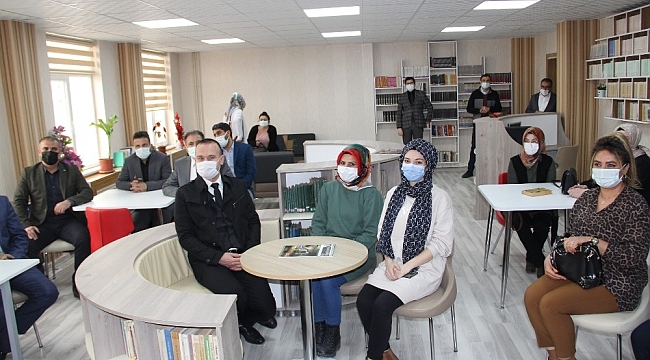 Ağrı'da 2 meslek lisesinde oluşturulan kütüphanelerin açılışı gerçekleştirildi
