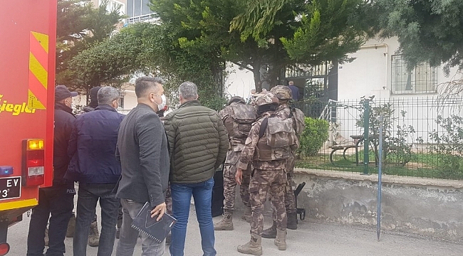 Ailesinden 3 kişiyi rehin aldı aileyi PÖH kurtardı