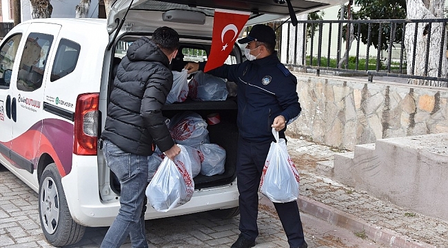 Akhisar Belediyesinden karantinadaki mahalleye yardım paketi desteği