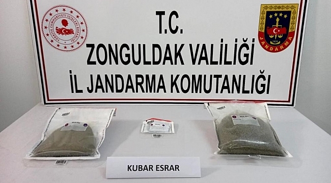 Alaplı'da 1 kilo 200 gram kubar esrar ele geçirildi