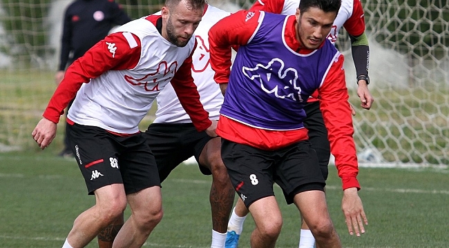 Antalyaspor'da hedef beraberlik serisini galibiyetle sonlandırmak