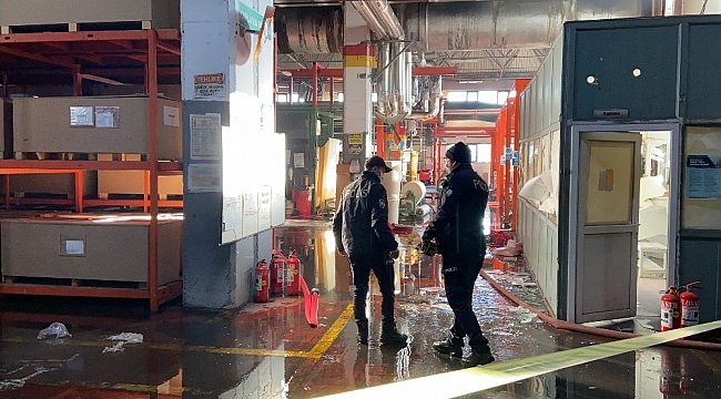 Arnavutköy'de deri fabrikasında yağ kazanı patladı: 3 yaralı