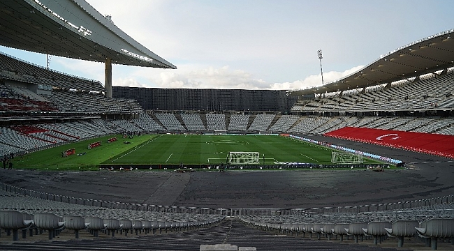 Atatürk Olimpiyat Stadyumu'nda 2 bin 779 gün sonra milli heyecan