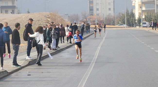 Atletizm Geliştirme Projesi İl Karmaları Kros yarışları sona erdi