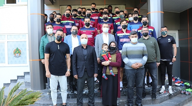 Aytemiz Alanyaspor'dan Ahmet bebeğe destek