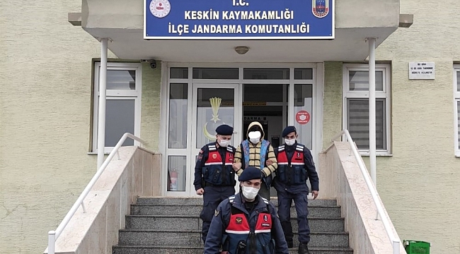 Bağ evinden 22 ay önce çapa makinesi çalan zanlı tutuklandı
