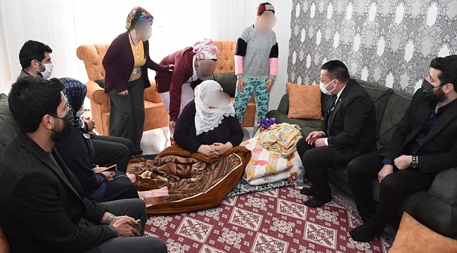 Bağlar Belediye Başkanı Beyoğlu'ndan mağdur aileye destek