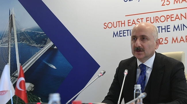 Bakan Karaismaioğlu, GDAÜ şemsiyesi altında "Ulaştırma Çalışma Grubu" kurulmasını önerdi
