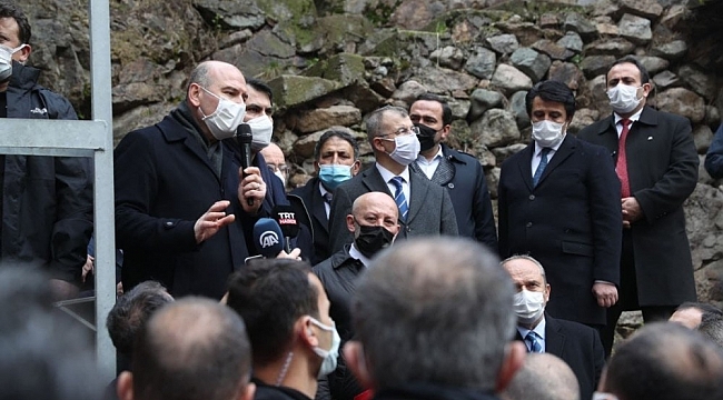 Bakanlar Soylu ve Kurum evleri yanan vatandaşlara seslendi