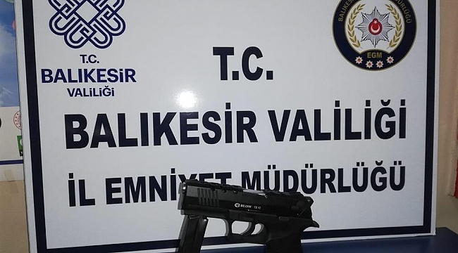 Balıkesir'de aranan 14 aranan şahıs yakalandı