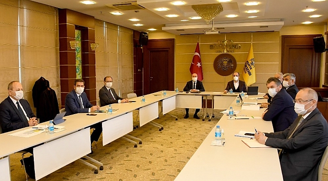 Başkan Altay, merkez ilçe belediye başkanlarıyla 2021 yatırımlarını görüştü