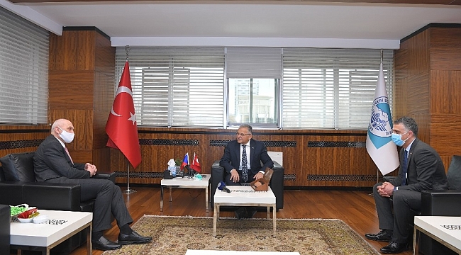 Başkan Büyükkılıç, Çek Büyükelçi'yi ağırladı
