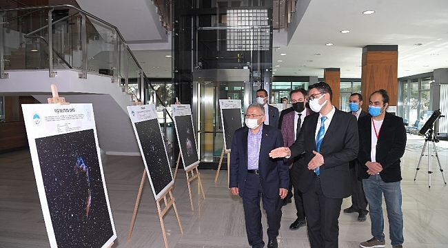 Başkan Büyükkılıç, Gök Kubbe Astrofotoğraf Sergisini gezdi