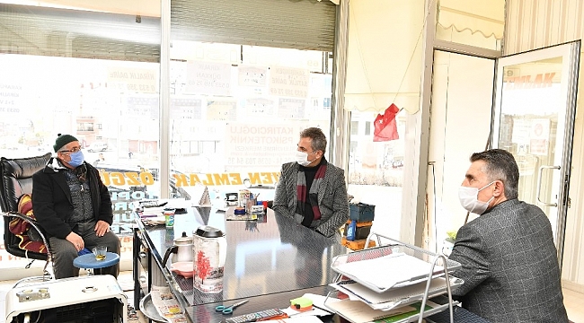 Başkan Köse, esnafı dinliyor