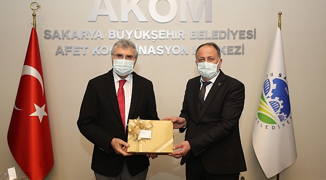 Başkan Yüce: "Akyazı'ya hizmetler 2021 yılında artarak devam edecek"