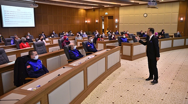 Belediye personeline protokol eğitimi