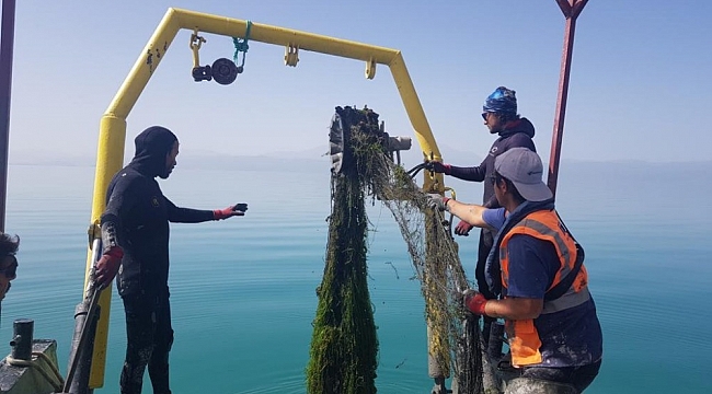 Beyşehir Gölü temizleme çalışmaları değerlendirildi