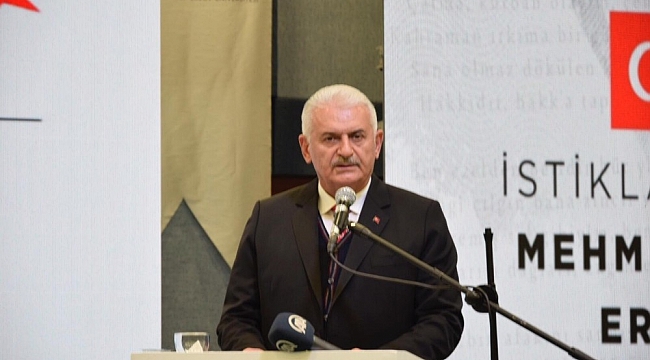 Binali Yıldırım İstiklal Marşı'nın 100. yılı ve Mehmet Akif Ersoy'u Anma Töreni'ne katıldı