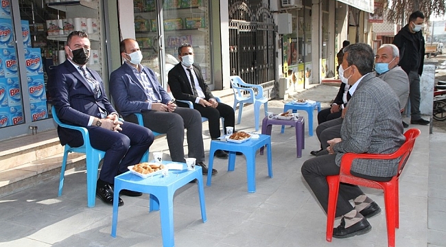 Bismil Kaymakamı Türkmen: "Çay sizden, simit bizden"