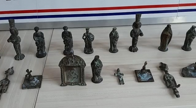Bursa'da 3 tarihî eser kaçakçısına suçüstü