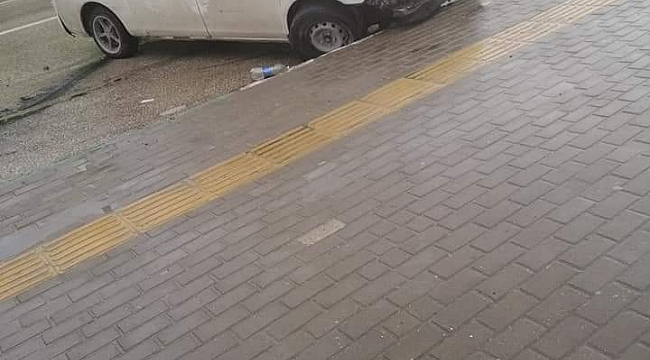 Bursa'da kaçak okul servisi kaza yaptı
