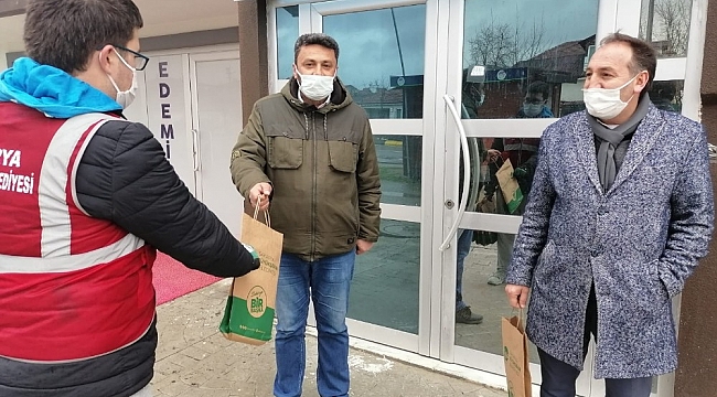 Büyükşehirden iki mahalleye 5 bin sağlık destek paketi