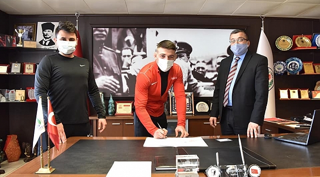 Çan Belediyesi güreş kulübüne yeni transfer