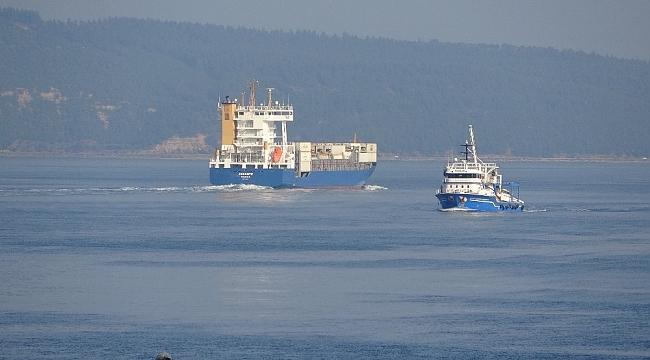 Çanakkale Boğazı tek yönlü gemi trafiğine kapatıldı