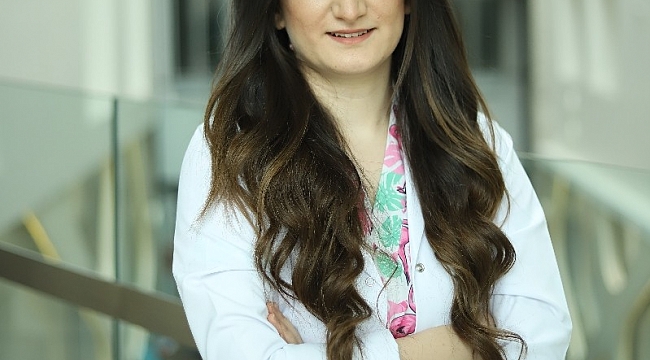 Çocuğu yemek yemeyen anne ve babalar, dikkat