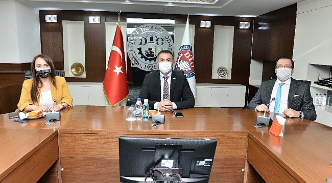 Denizli İl Sağlık Müdürü Öztürk ile ekibinden DTO'ya teşekkür