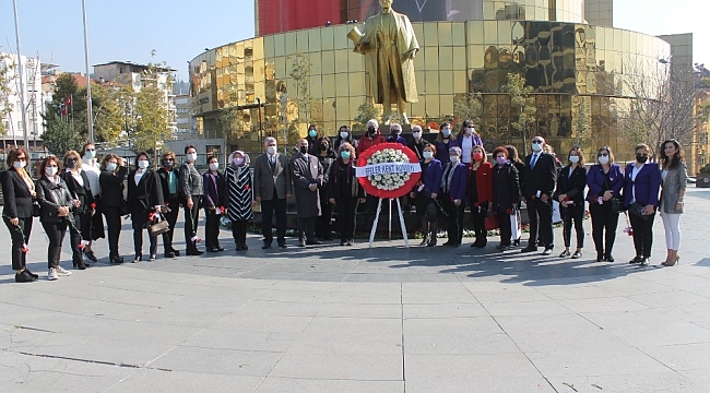 Efeler'de kadınlar unutulmadı