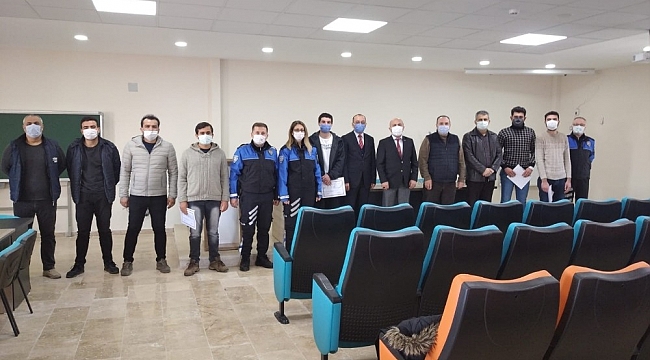Emniyetin yürüttüğü 'Geleceğe Umut Ol' Projesinde 20 kişi sertifika aldı
