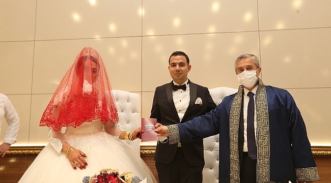 En fazla nikah kıyma rekoru Şahinbey'de