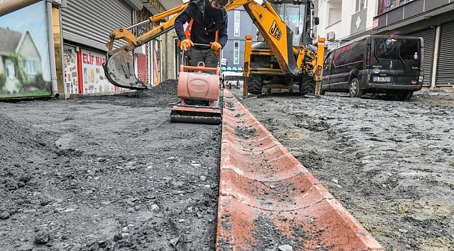 Esenyurt'ya yollar yenilenmeye devam ediyor
