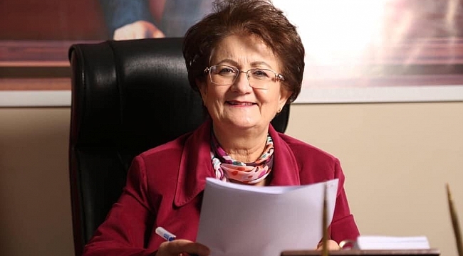 Eski işçi davayı kazandı, başkanın koltuğu ve aracı haczedildi