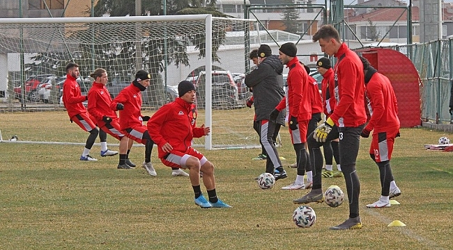 Eskişehirspor, Akhisarspor maçı hazırlıklarına başladı