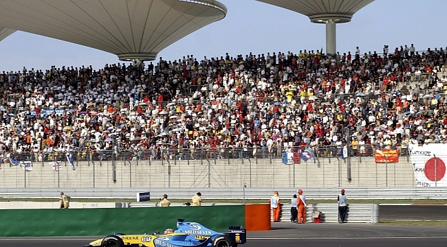 Formula 1'de seyircilere aşı formülü