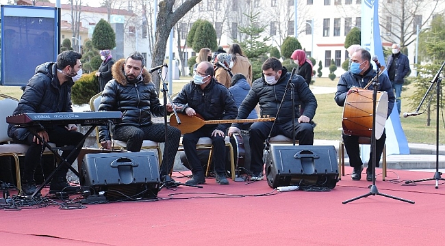 Gazi Üniversitesi'nden "Yaşayan Nevruz Geleneğimiz" etkinliği