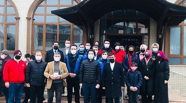 Gençler sabah namazında buluştular