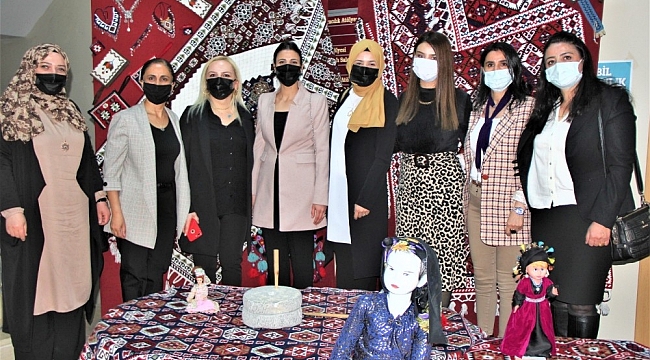 Hakkari Halk Eğitimi Merkezi Müdürlüğünden sergi