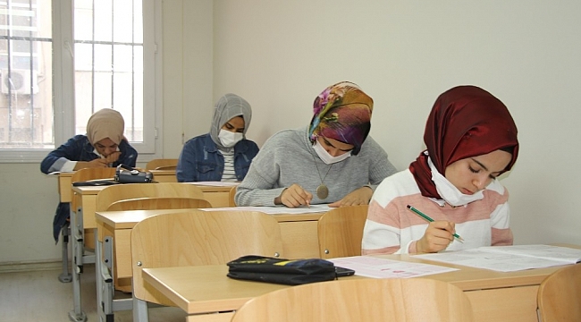 Haliliye'de sınava girecek gençler heyecan gideriyor